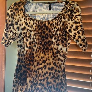 Savvi Stretch Leopard Mid Sleeve Stretch Top Size Small